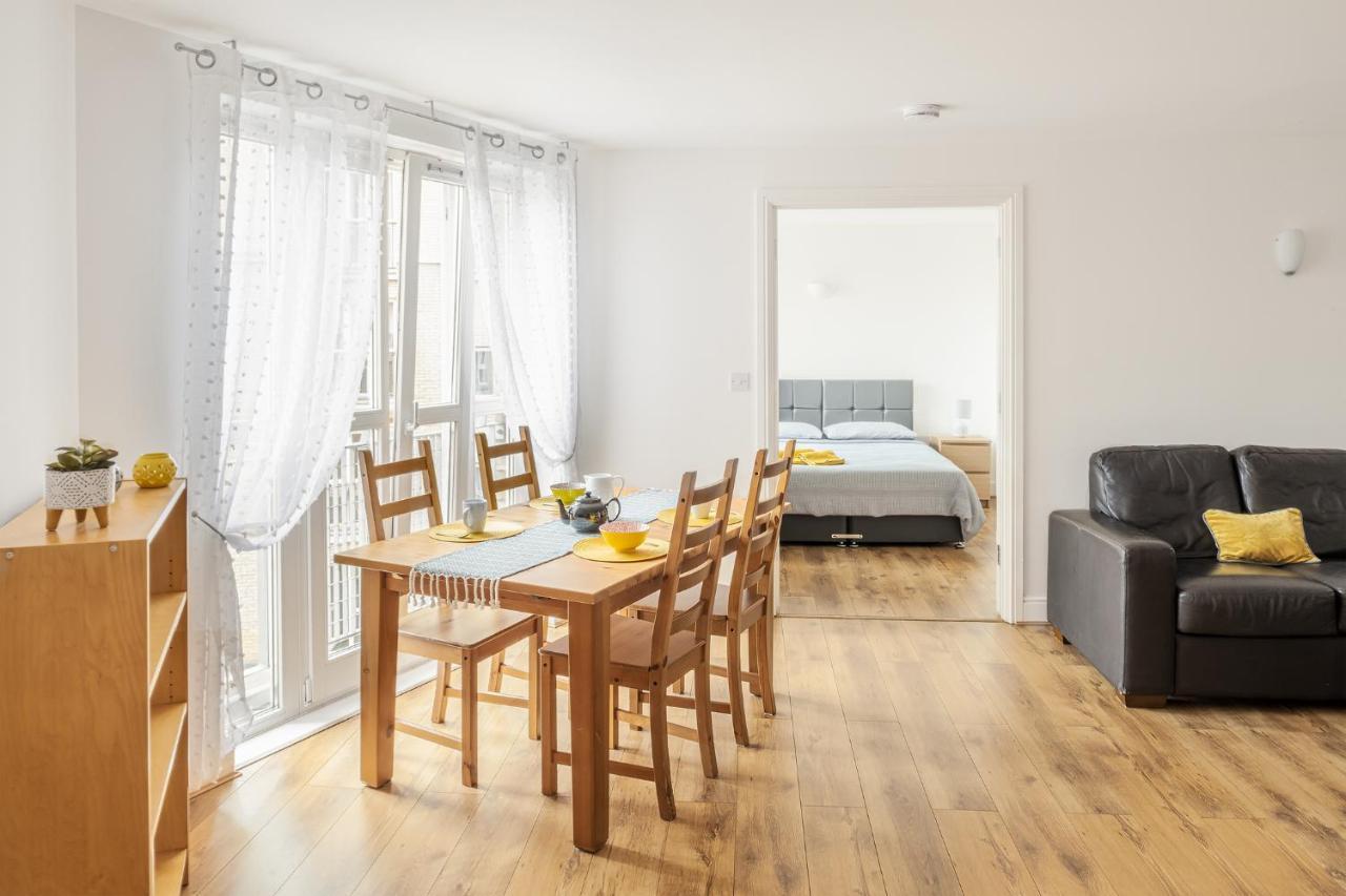 Comfortable And Bright Apartment In Tower Bridge Londýn Exteriér fotografie